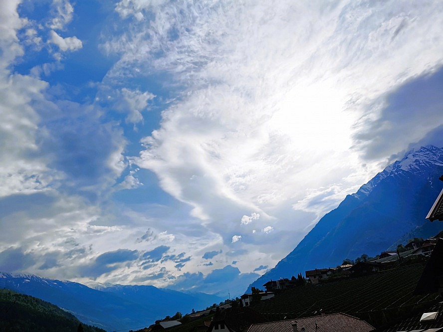 Paloria: das Wolkenspiel über dem Vinschgau ist wirklich beeindruckend