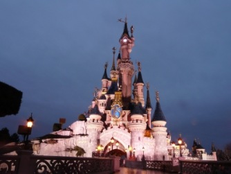 Dornröschen Schloß Disneyland Resort Paris by Night | Europa » Frankreich | Dieter Spillmann / pixelio