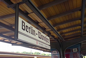 Wannsee Bahnhof | Deutschland » Berlin | Florian L / pixelio