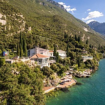 Villa Tempesta in Torbole del Garda bezaubert durch einmalige Seelage